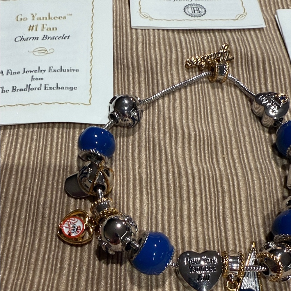 The Bradford Exchange Blue and Silver New York Yankees #1 Fan Charm Bracelet - Picture 9 of 12